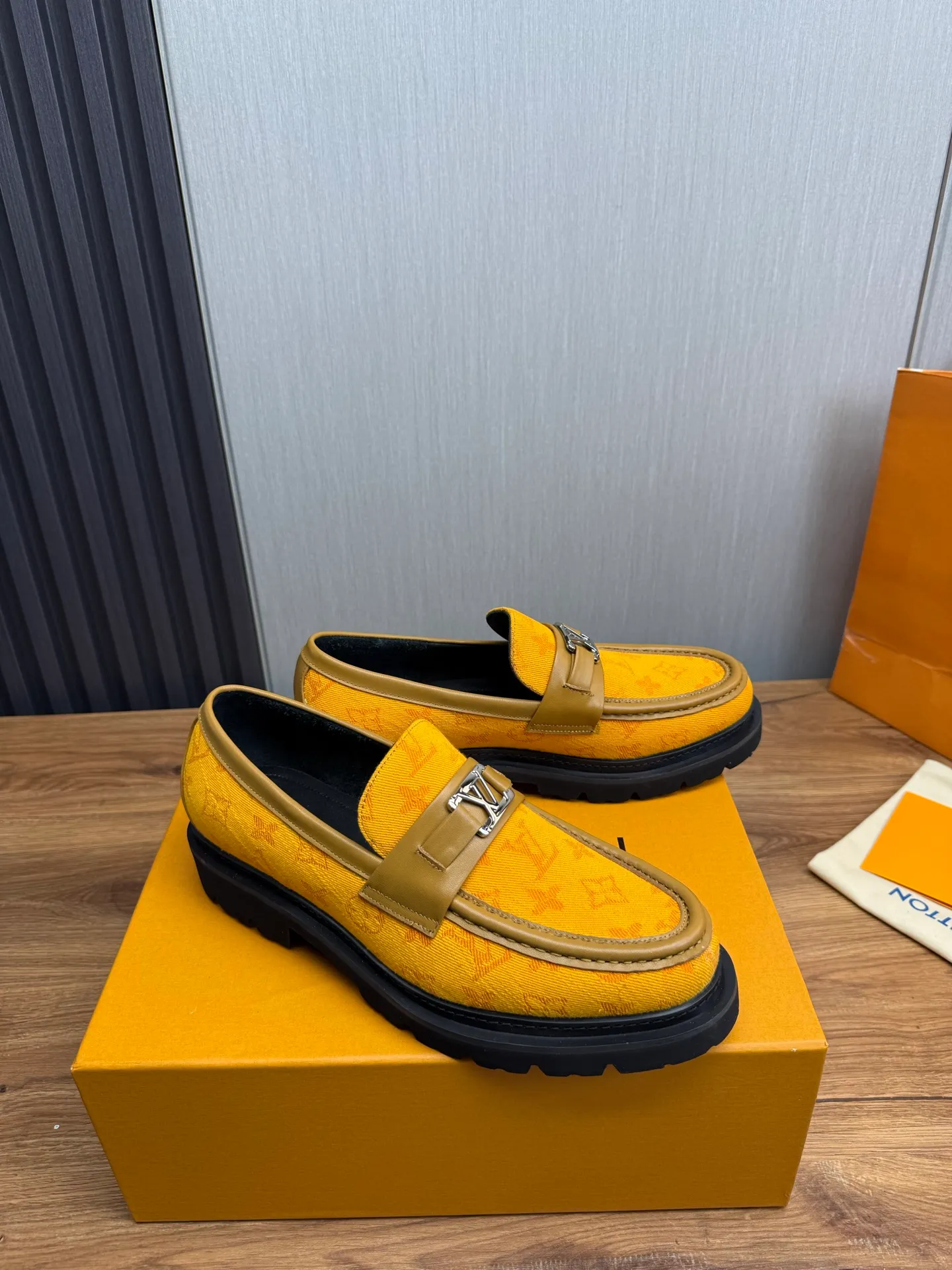 Factory 680💰 LV. Men's business casual leather shoes, all made of imported original brand leather, just to create a more comfortable wearing experience, original non-slip and wear-resistant outsole ✔️16-45 (38.45 non-returnable)